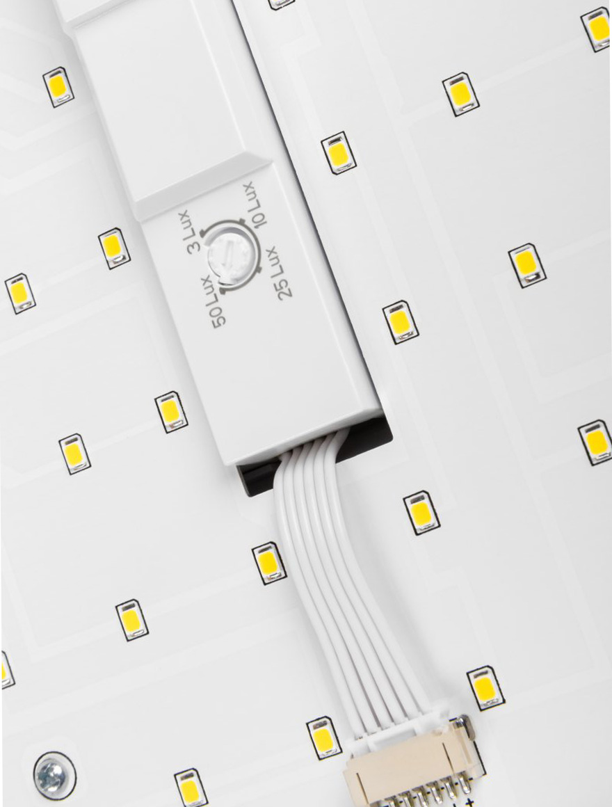 Наружный LED-светильник с датчиком день/ночь, 12W, 4000K, IP65, GTV