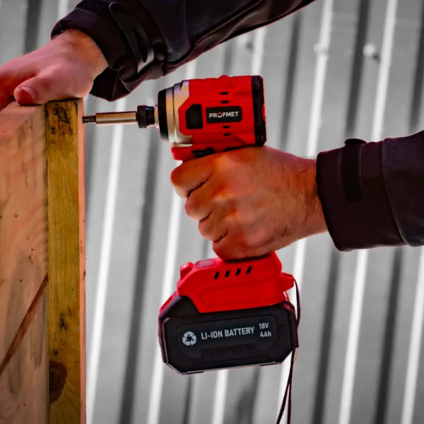 857142 Mașină de înșur. сu impact 18V, 230Nm, mandrină 1/4, (fără acum.) 3150 rot/min Profmet