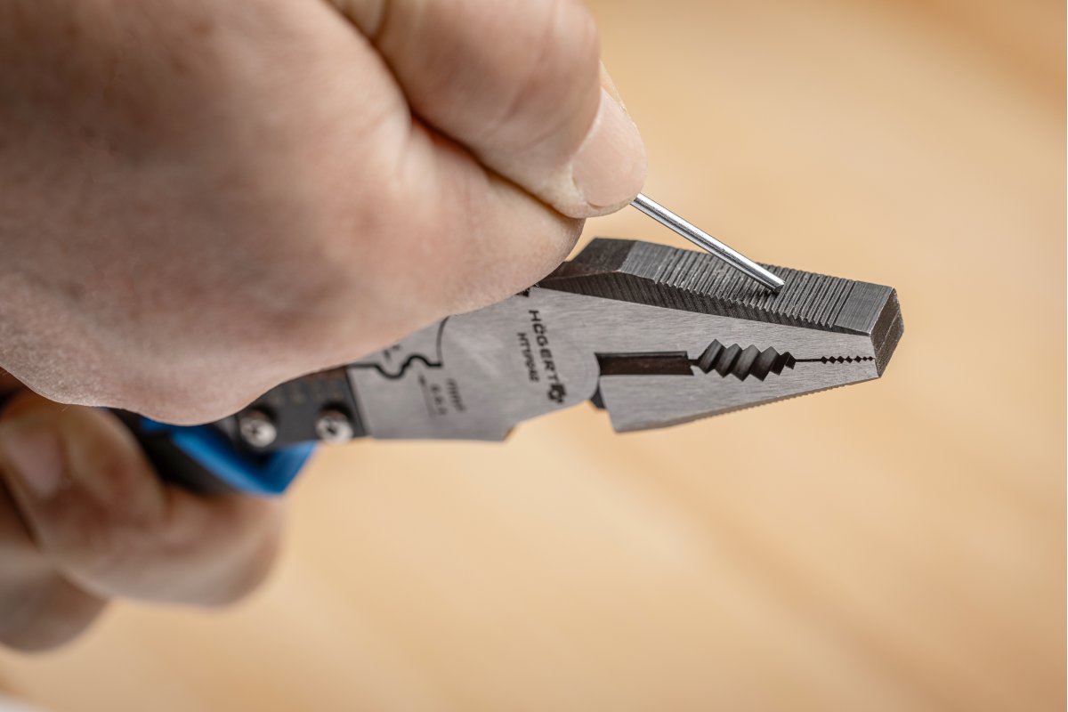 Clește multifuncțional 215 mm, HOGERT