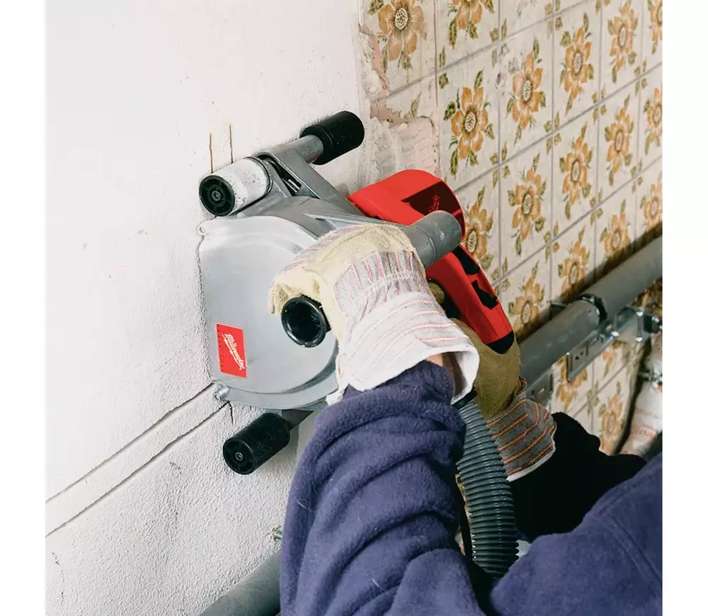 Mașină de tăiat canale WCS 45 1900W disc 150mm  Milwaukee