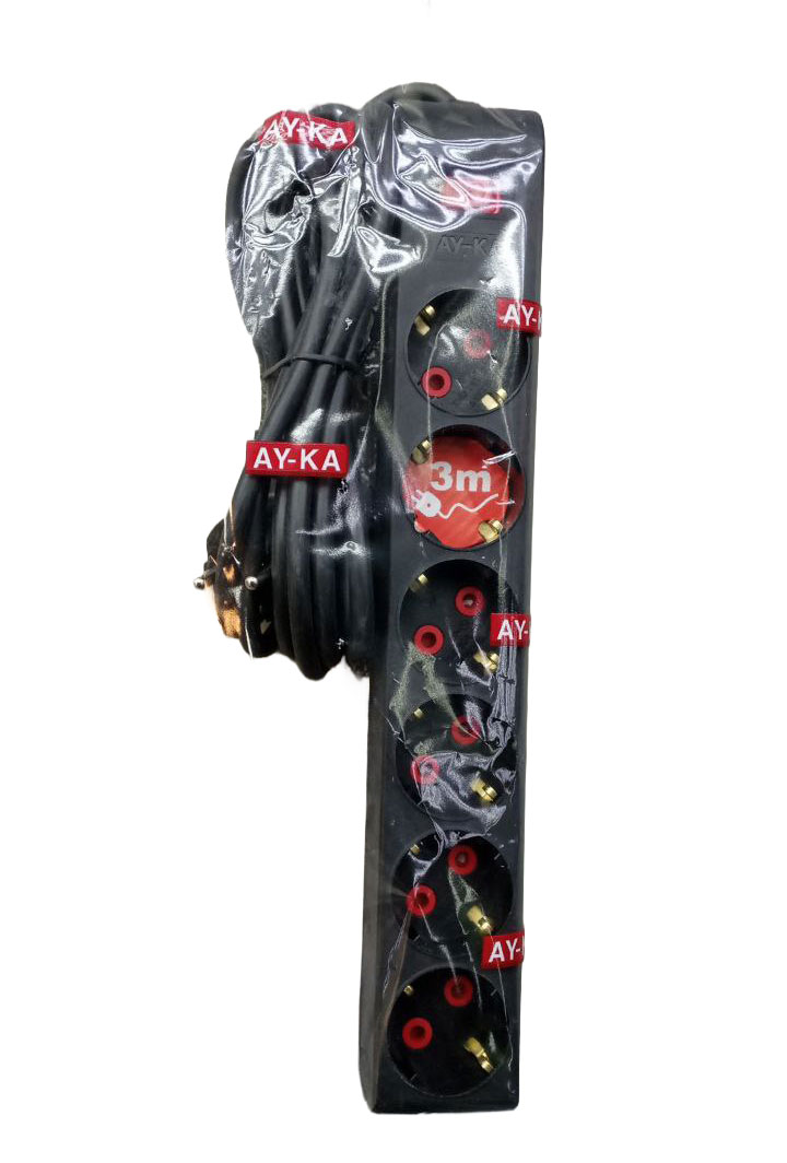 Удлинитель на 6 евромест, 3 м, с черным выключателем.