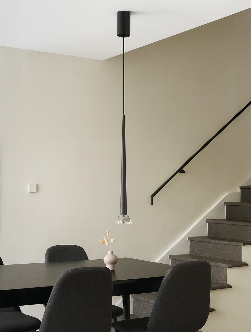 Suspensie LED P0603-01A-P7B1 BOSTON 5W 550LM 3000K neagră ZUMALINE