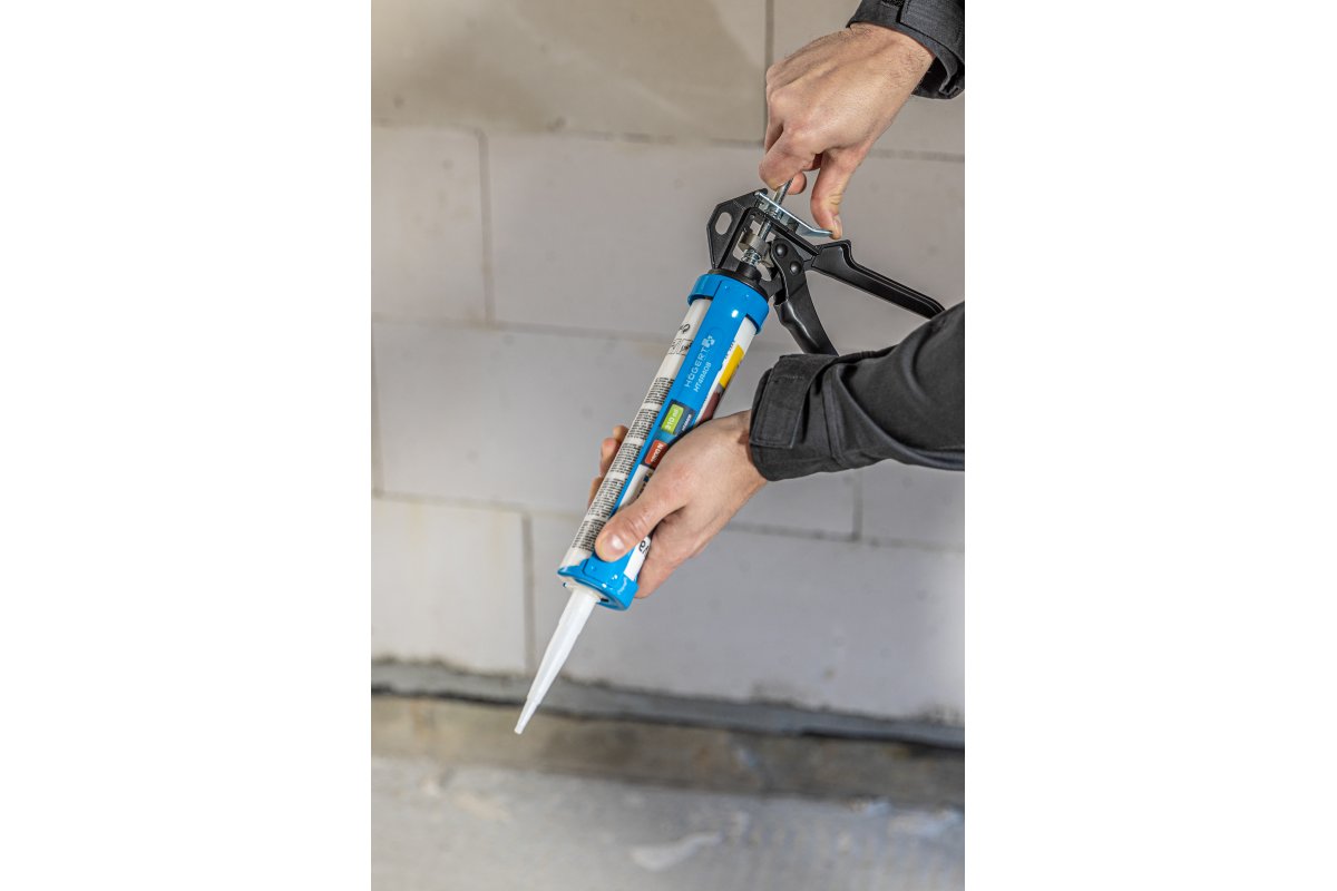 Pistol pentru silicon tip semideschis HOGERT