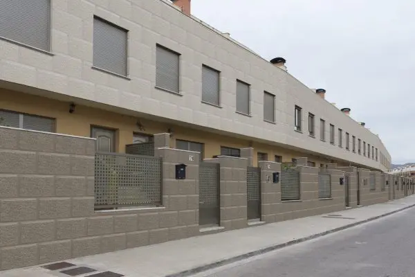 Trevi Beige 26.3*47.5/Azulejos El Mijares 1C