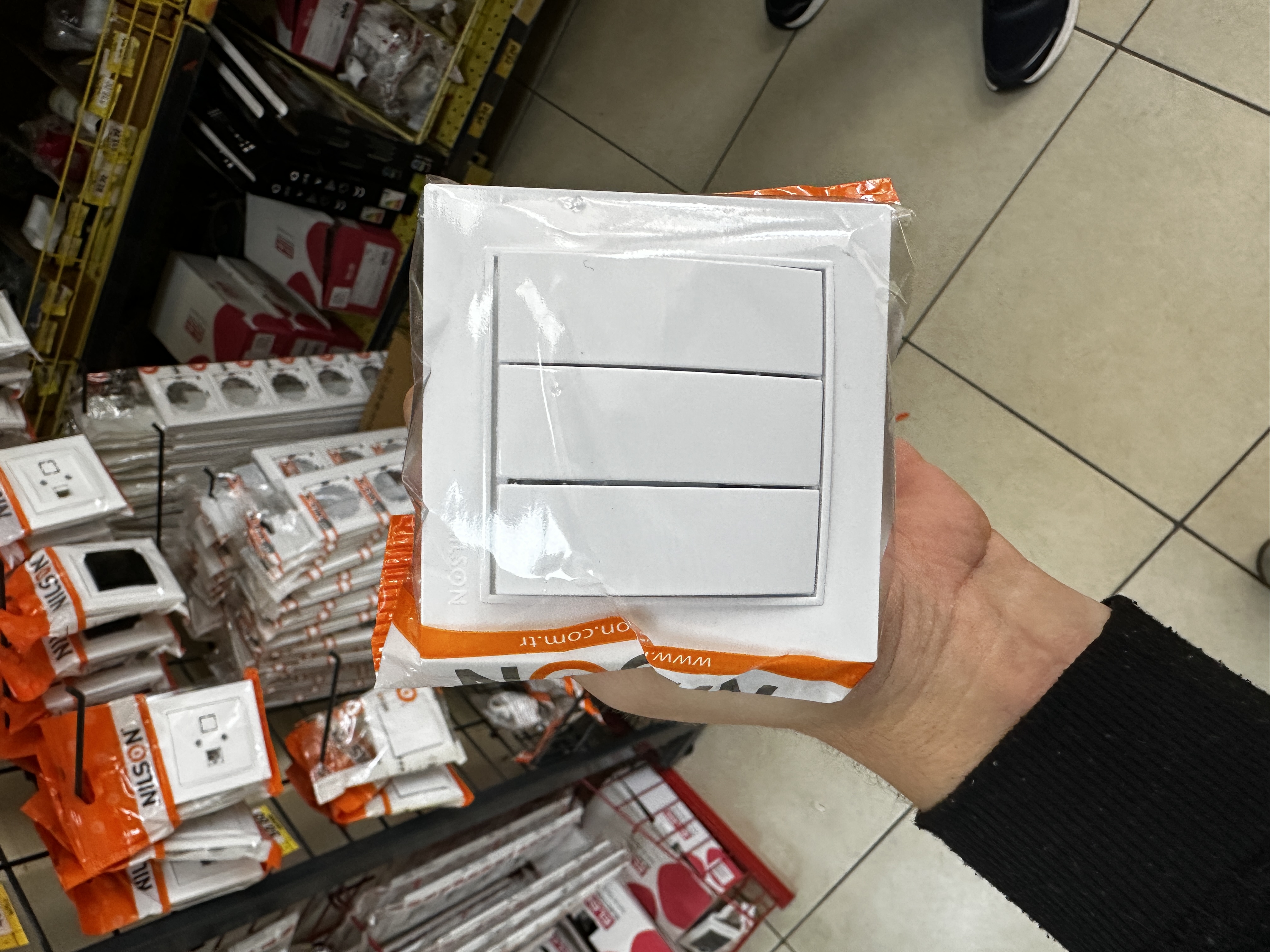 Intrerupator 3L alb  N/27111066