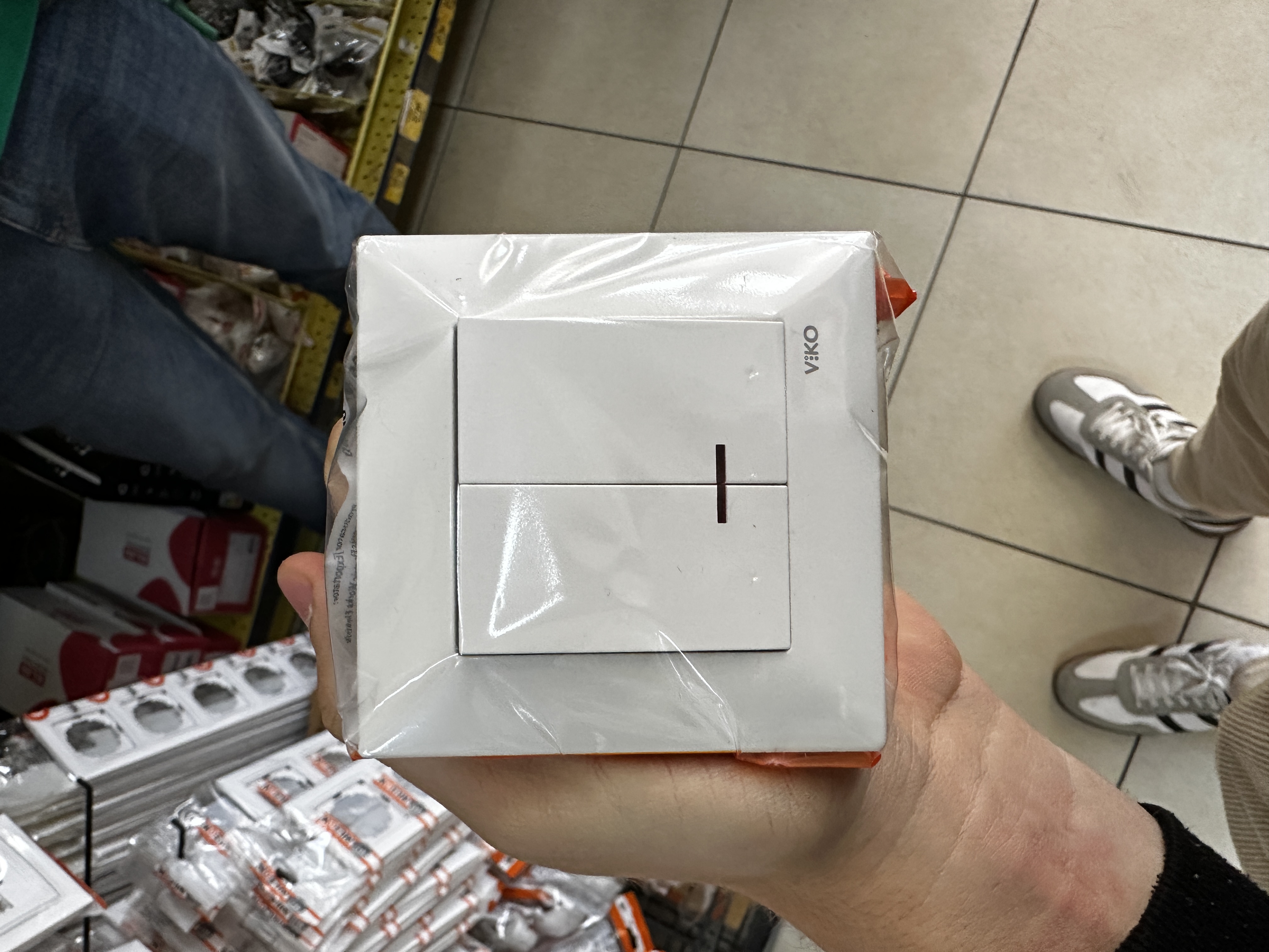 Intrerupator Meridian 2cl cu luminita alb 970050