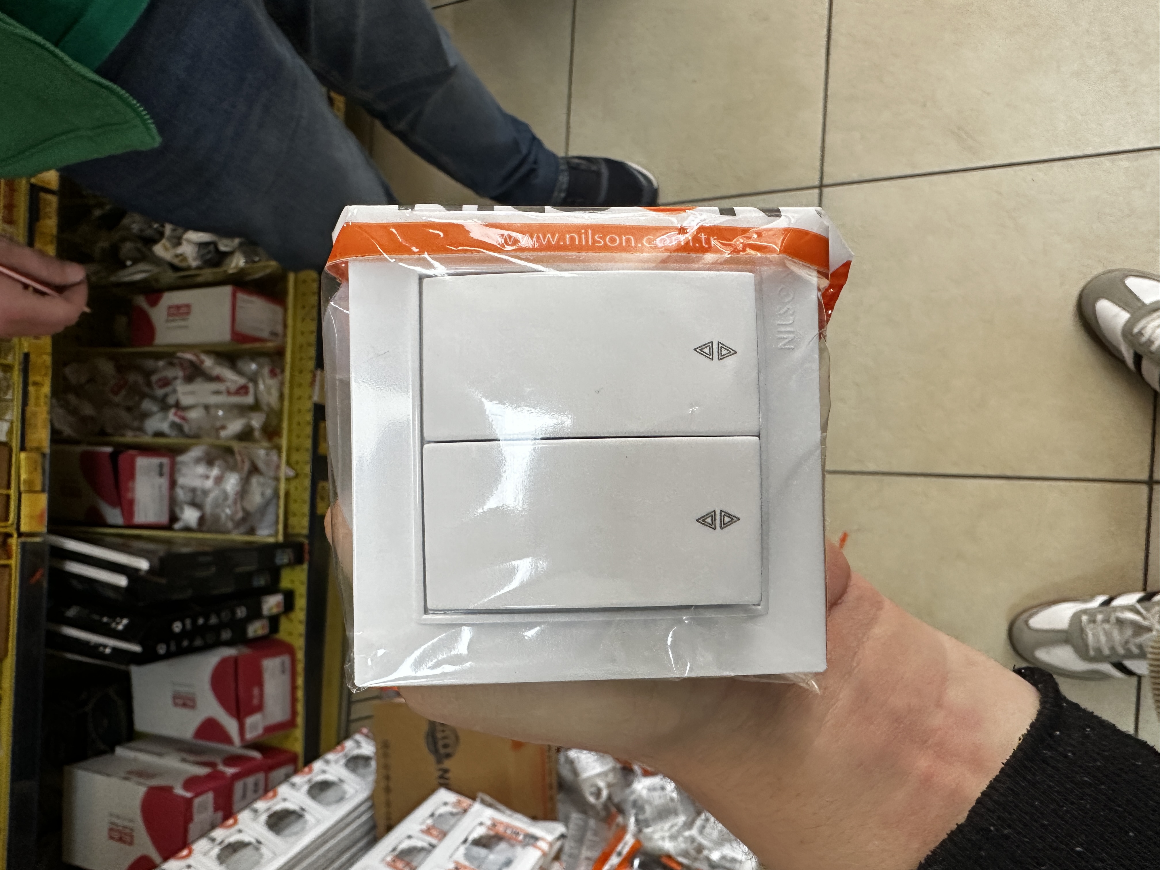 Intrerupator TRECERE  2KL alb N/27111009