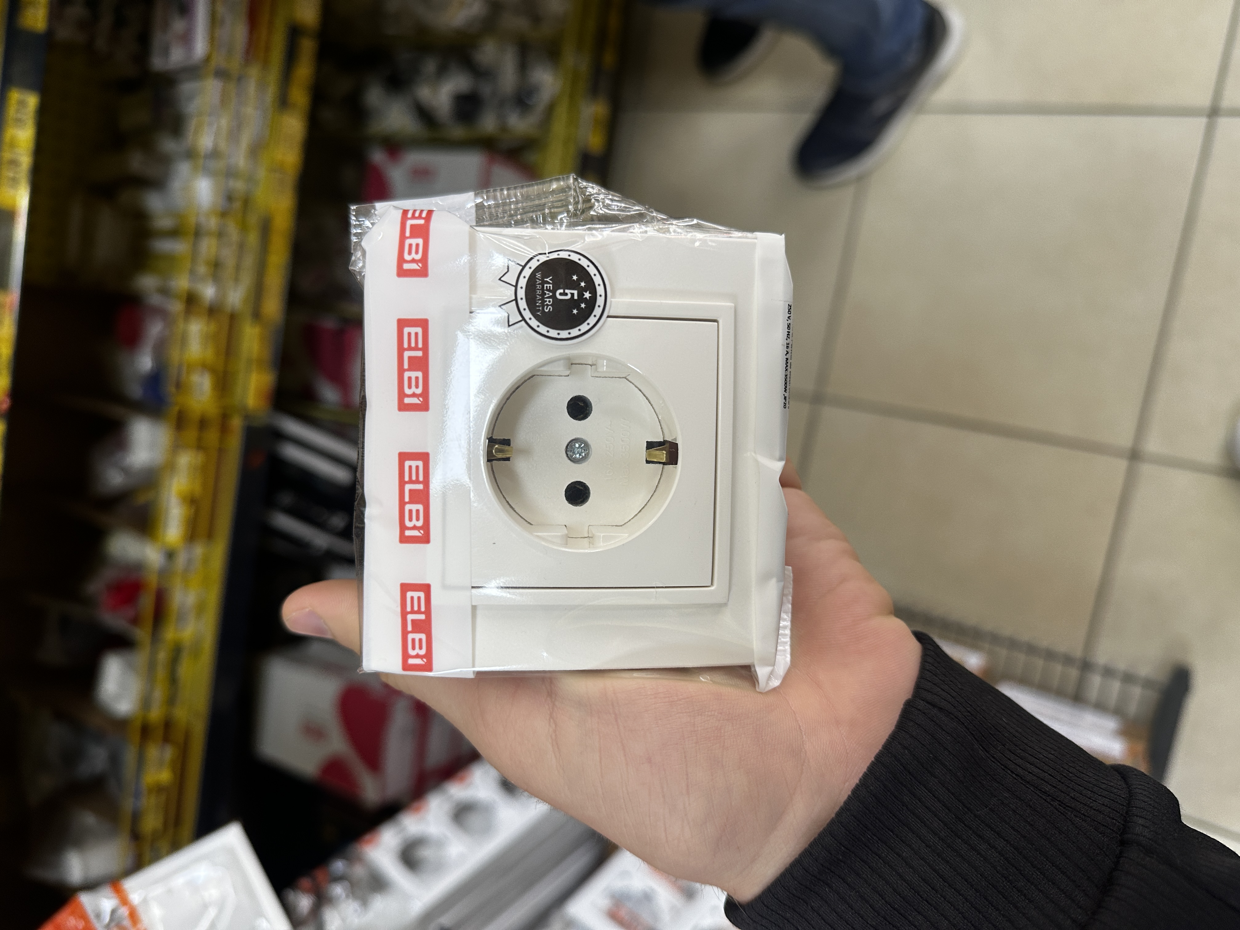 Priza alba 1L ZK 500 010200 217 Zena