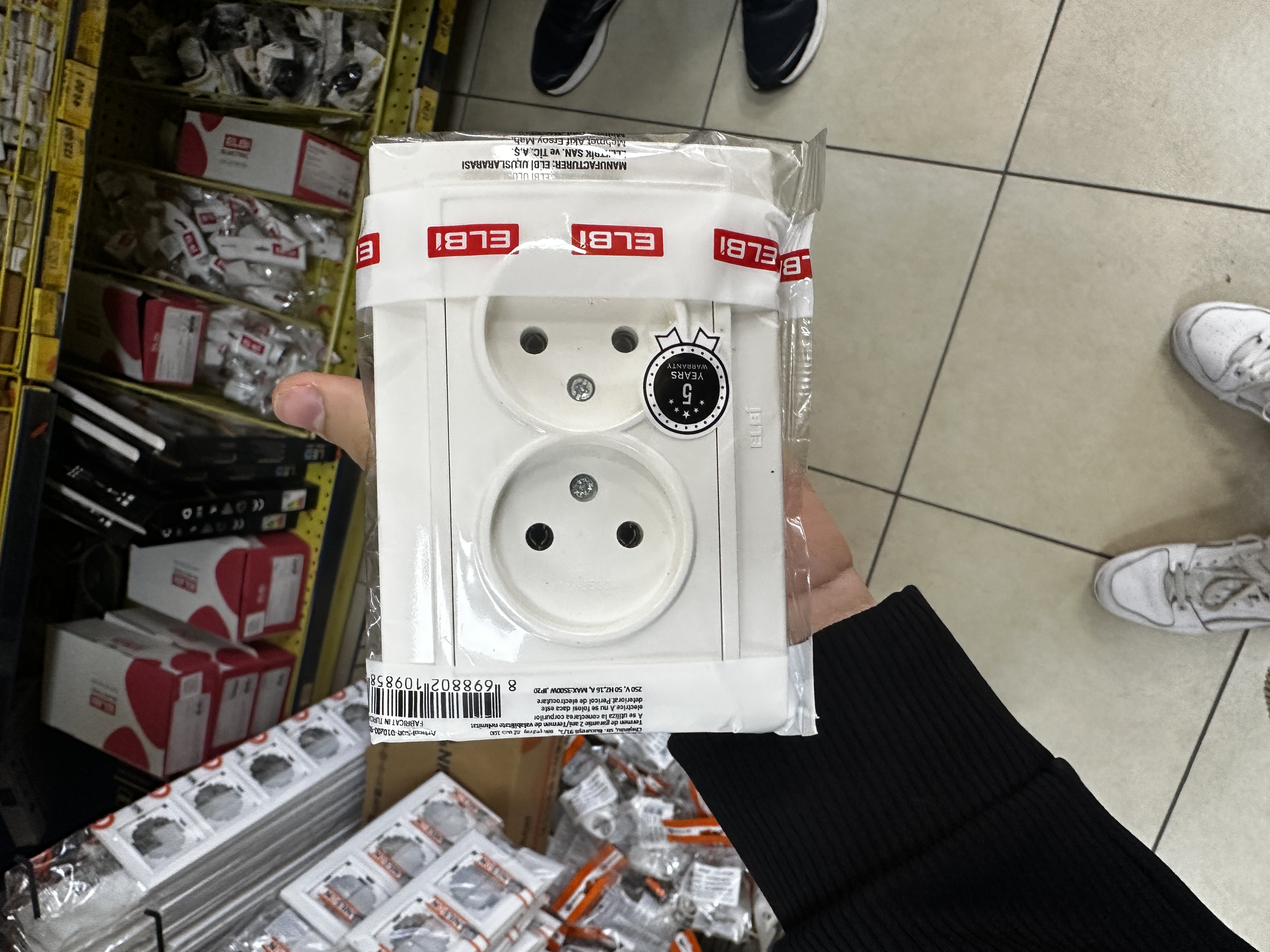 Priza alba 2L BZK 500 010200 908 Zena