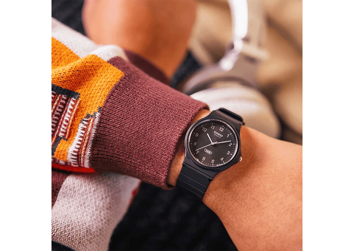 Casio        MQ-24B-1BEF