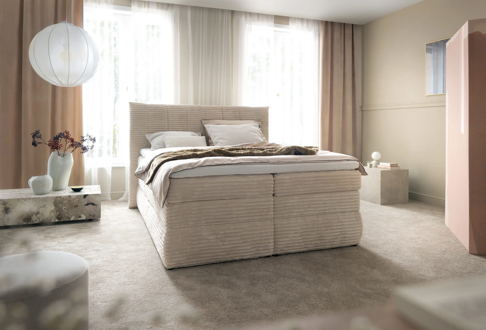 Dormitor AMBER tapițat cu stofă