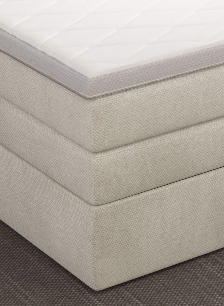 Dormitor PALACE tapițat cu stofă