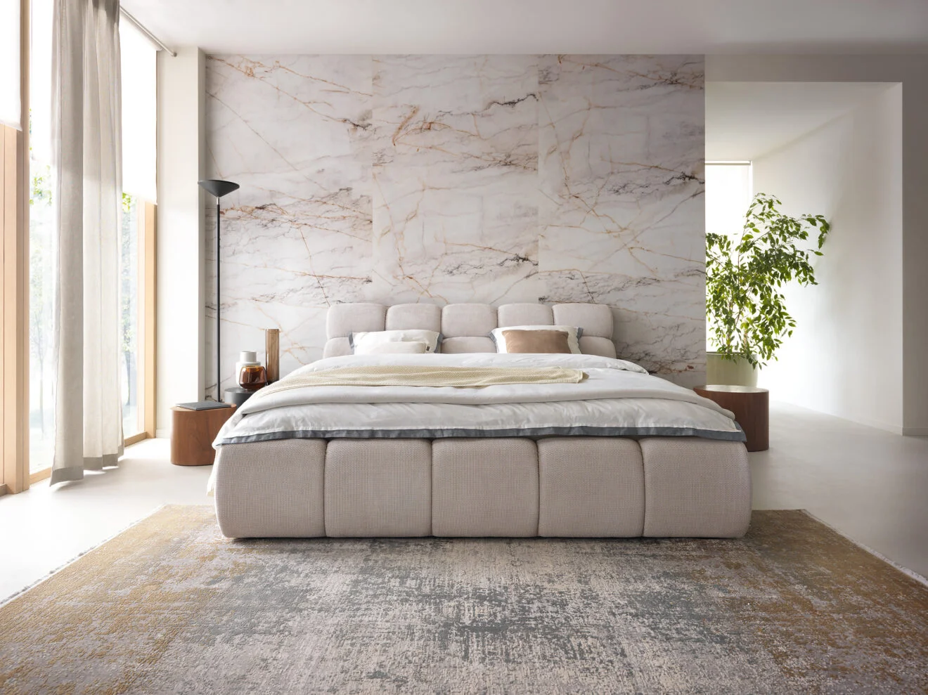 Dormitor GIULIA tapițat cu stofă