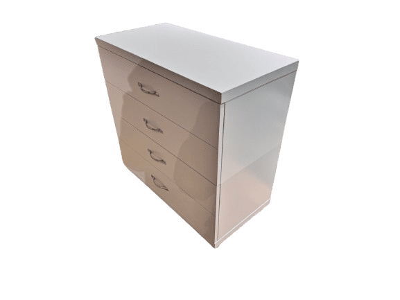 Comodă albă cu 4 sertare