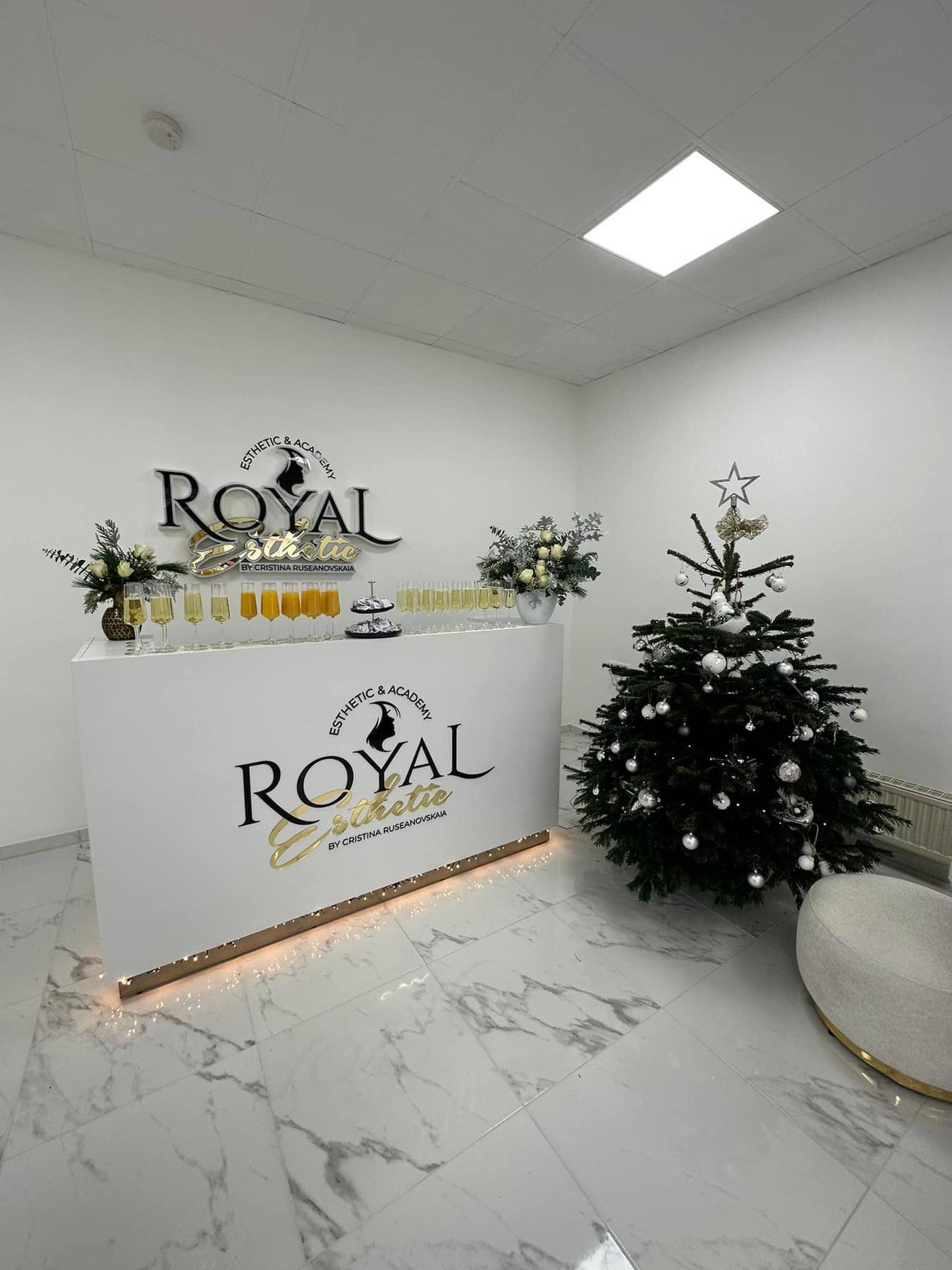 Mobila pentru salon de frumosete