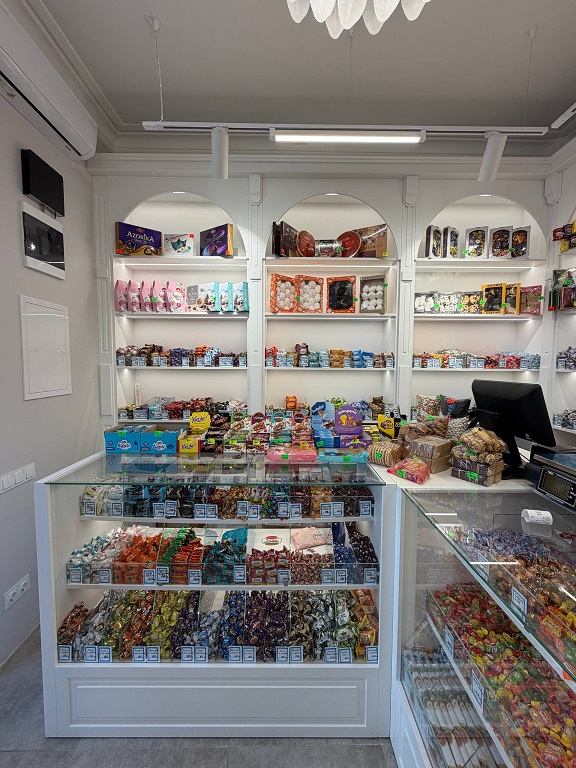 Магазин сладостей