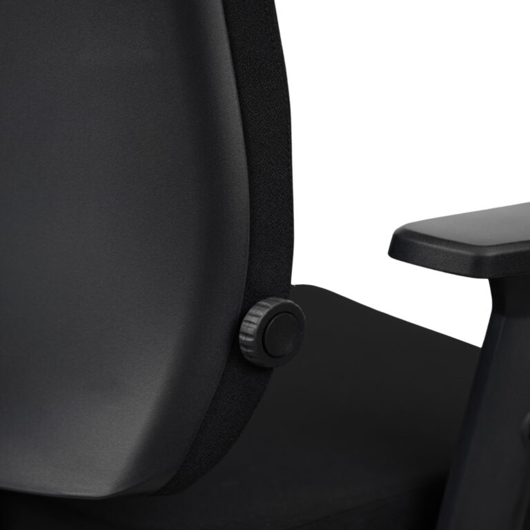 Офисное кресло Linea Black