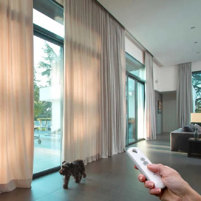 Șină automată cu motor pentru draperii, wi-fi, extensibilă 1,7-3m