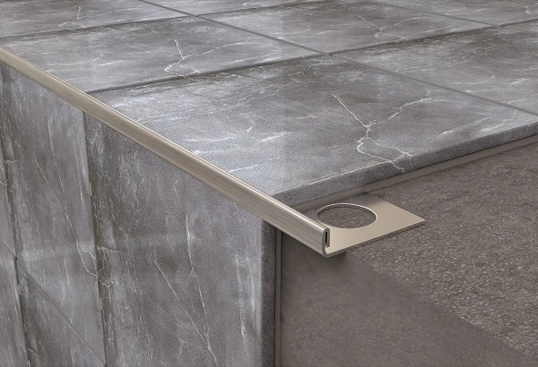 SS-L10, Profil din inox 10 mm, 2.5m, Shiny Black