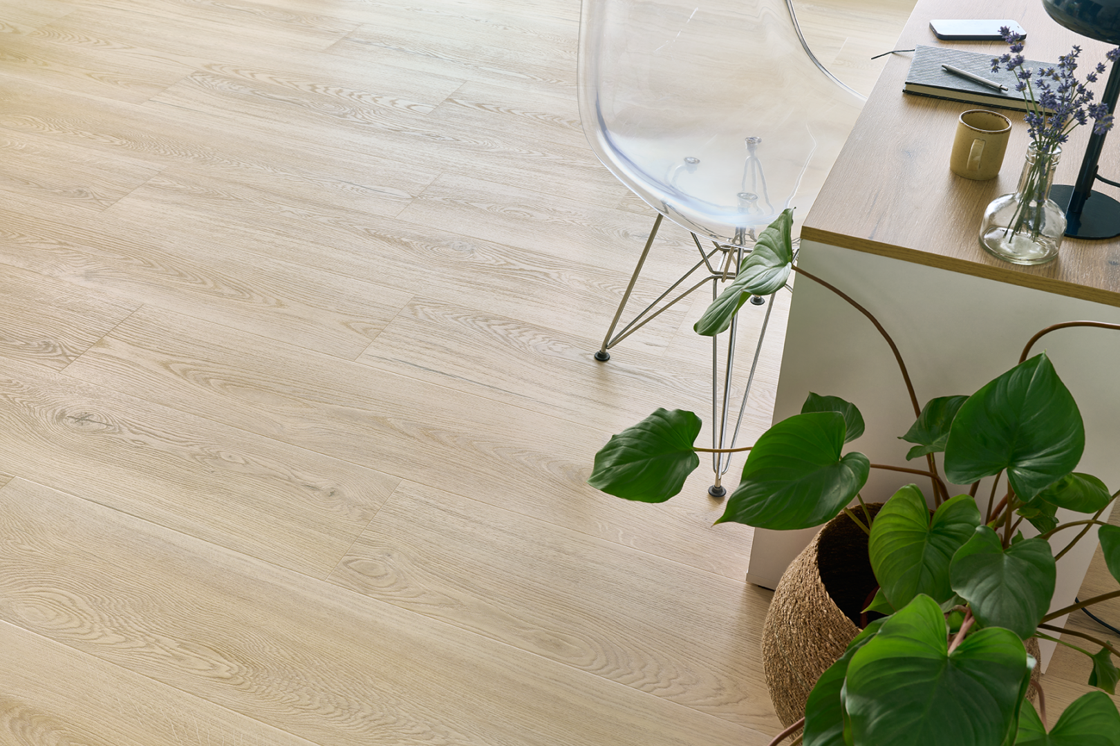 Pardoseala SPC cu substrat, Stejar Brandon, ARBITON colecția WOODRIC EIR CWSA 203