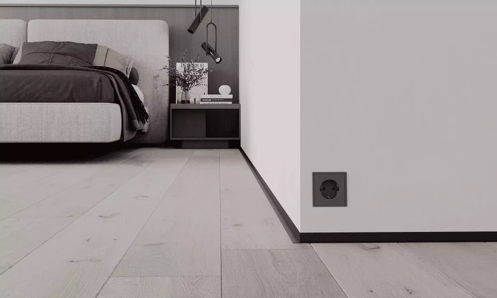 AL 16x20, mini plintă pentru pardoseli, Black Matt, 2.5m