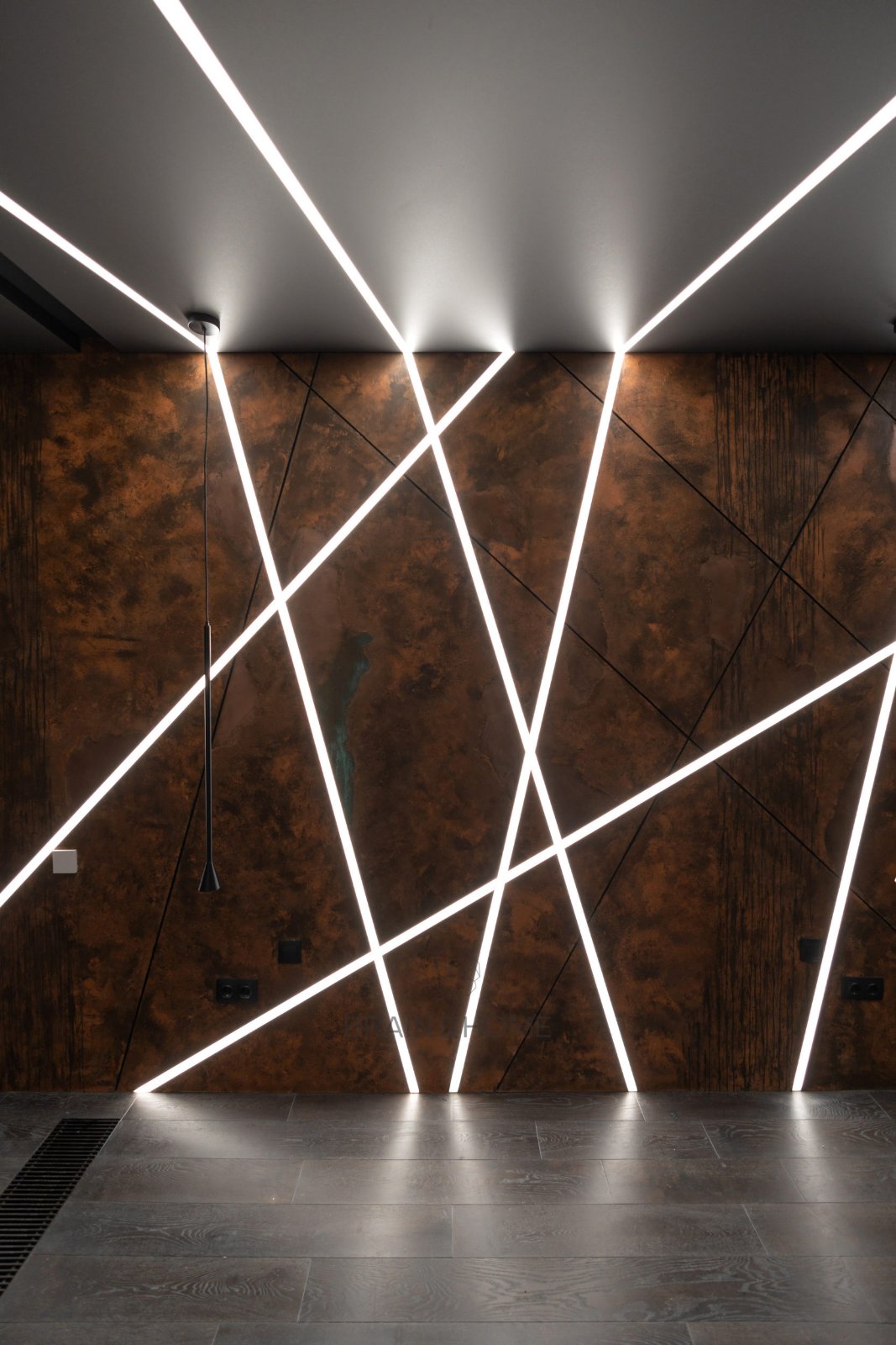 UR10, Profil tip ascuns cu bandă difuzie LED, cu efect separator, Raw, 2.9 m