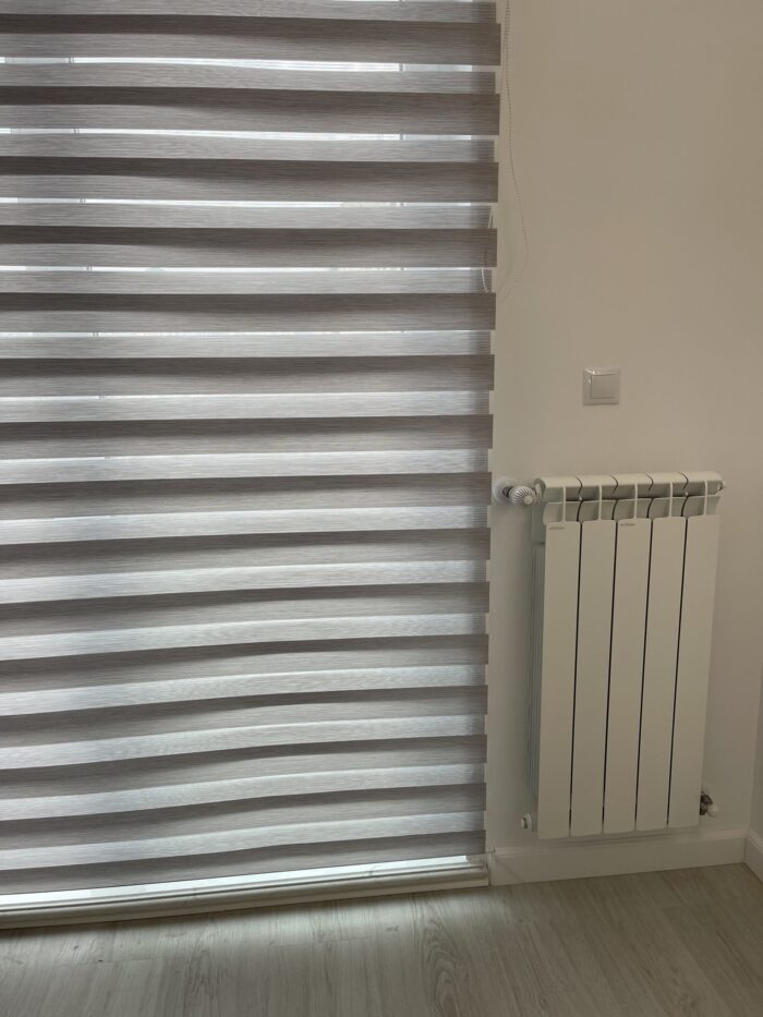 Jaluzele rulou Zi-Noapte STANDARD BH-3003 Gri-Natur 1,80x2,50 m