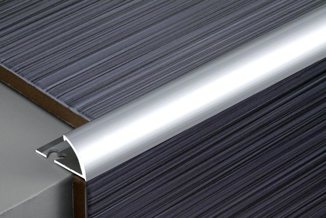 Z10, Profil aluminiu pentru gresie 10 mm, colț exterior, 2.5m, Polish Silver