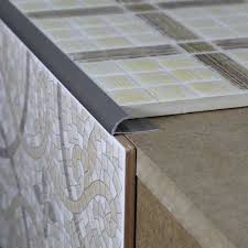 Z10, Profil aluminiu pentru gresie 10 mm, colț exterior, 2.5m, Champagne Matt