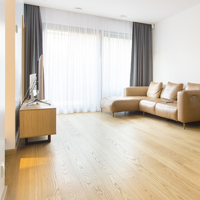 Parchet 11157, Stejar