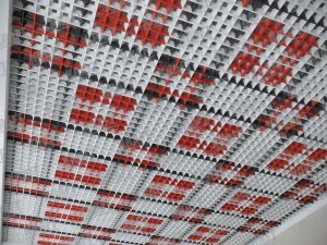 Tavane suspendate metalice Grigliato Pyramidal (modul 150*150)