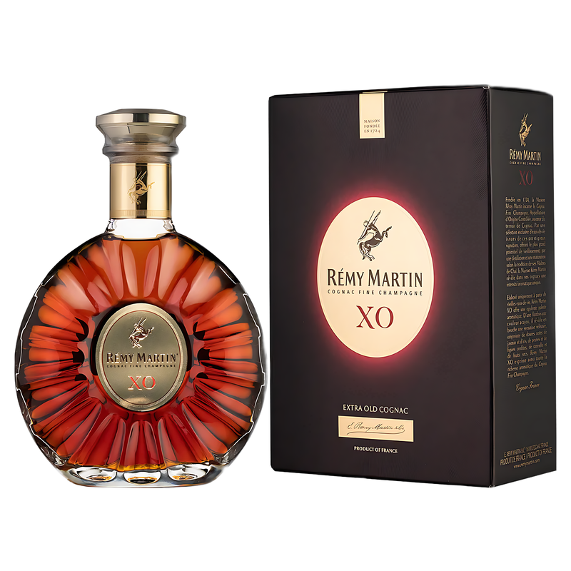 Коньяк Rémy Martin XO 0,7 л подарочная коробка