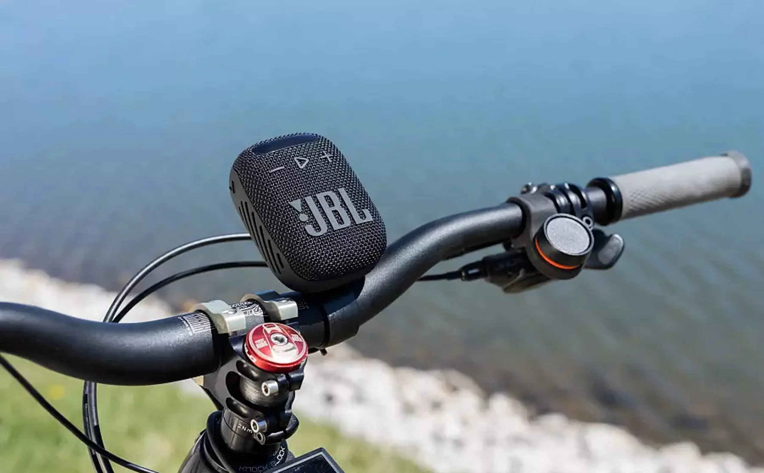 Звук в движении: JBL Wind 3 для велосипеда